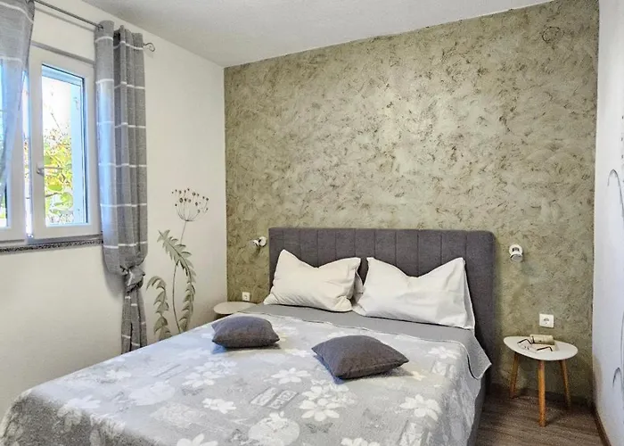 Apartament Mara